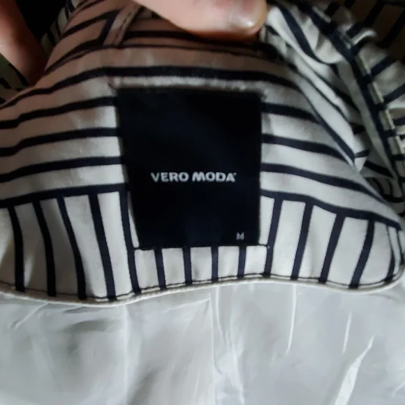 Vero Moda Jacket - Picture 7 of 11
